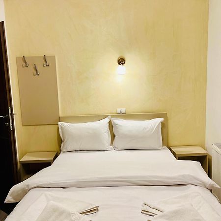 Hotel Marina Srl Bukurešť Exteriér fotografie
